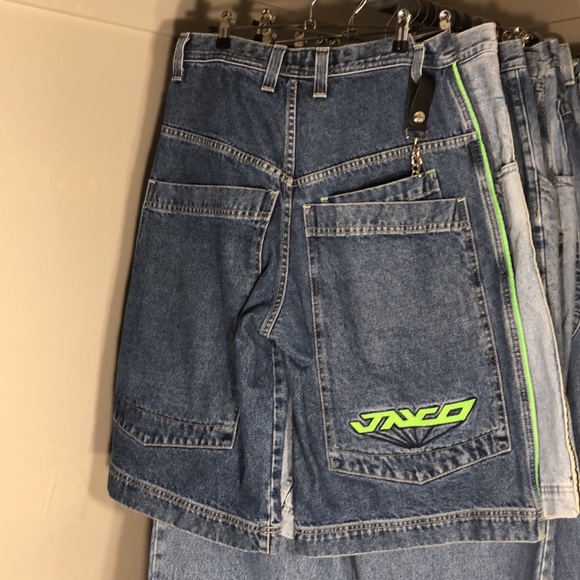 JNCO Collection 32-34 Shorts & Jeans - Picture 15 of 17